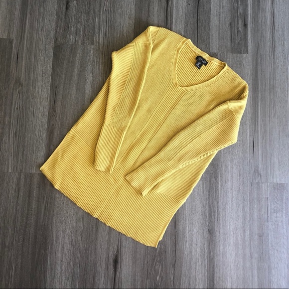 Yellow tunic sweater Clearance